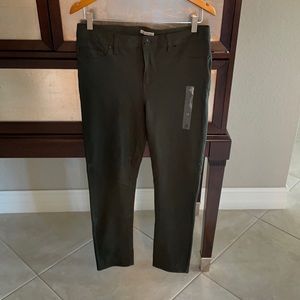 Forest green  Calvin Klein Jeans. viscose blend straight leg